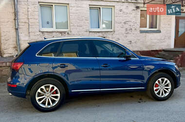 Внедорожник / Кроссовер Audi Q5 2013 в 