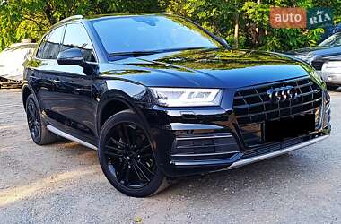 Внедорожник / Кроссовер Audi Q5 2018 в Днепре