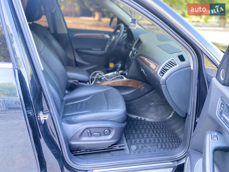 Внедорожник / Кроссовер Audi Q5 2012 в Бердичеве