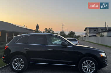 Внедорожник / Кроссовер Audi Q5 2015 в 