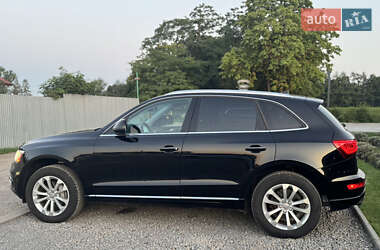 Внедорожник / Кроссовер Audi Q5 2015 в 