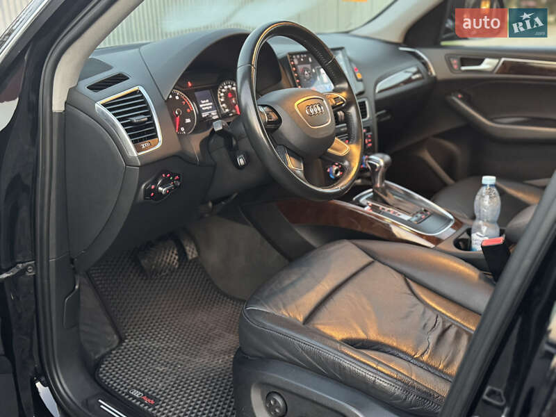 Внедорожник / Кроссовер Audi Q5 2015 в Львове