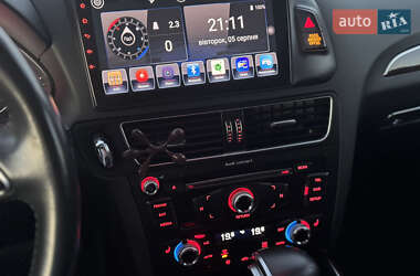 Внедорожник / Кроссовер Audi Q5 2015 в 