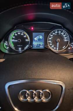 Внедорожник / Кроссовер Audi Q5 2012 в 