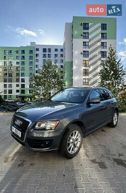 Внедорожник / Кроссовер Audi Q5 2012 в 