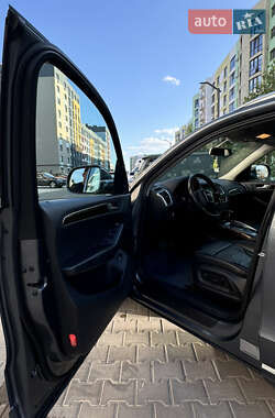 Внедорожник / Кроссовер Audi Q5 2012 в 