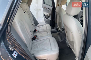 Внедорожник / Кроссовер Audi Q5 2011 в 