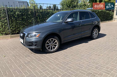 Внедорожник / Кроссовер Audi Q5 2011 в 
