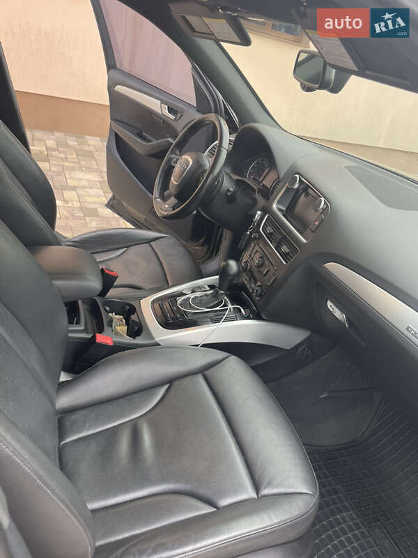 Внедорожник / Кроссовер Audi Q5 2012 в Коломые