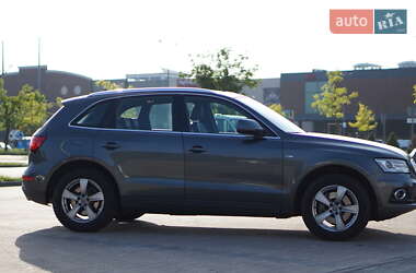 Внедорожник / Кроссовер Audi Q5 2013 в 