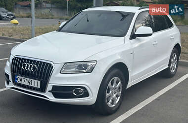 Внедорожник / Кроссовер Audi Q5 2015 в 