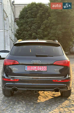 Позашляховик / Кросовер Audi Q5 2016 в 