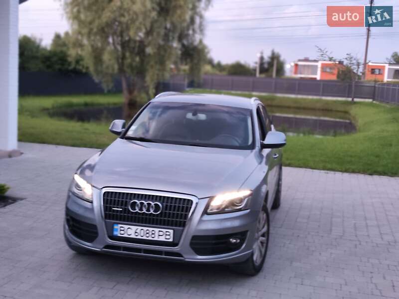 Внедорожник / Кроссовер Audi Q5 2010 в Львове