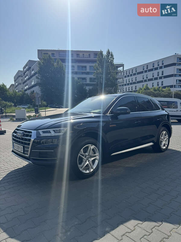 Внедорожник / Кроссовер Audi Q5 2018 в Харькове