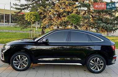 Внедорожник / Кроссовер Audi Q5 2022 в 