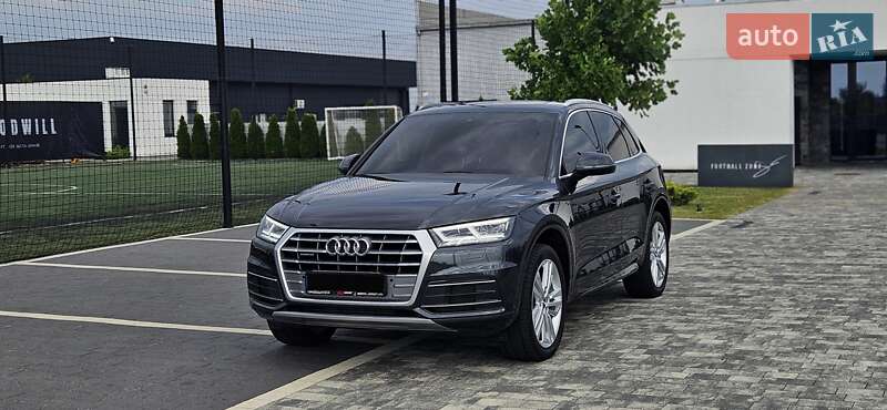 Внедорожник / Кроссовер Audi Q5 2018 в Мукачево