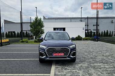 Внедорожник / Кроссовер Audi Q5 2022 в 