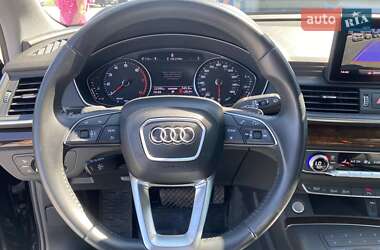 Внедорожник / Кроссовер Audi Q5 2019 в 