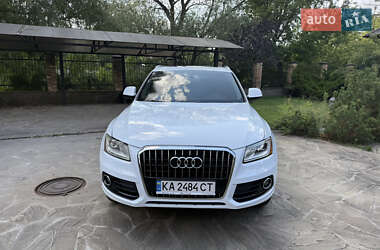 Внедорожник / Кроссовер Audi Q5 2016 в 