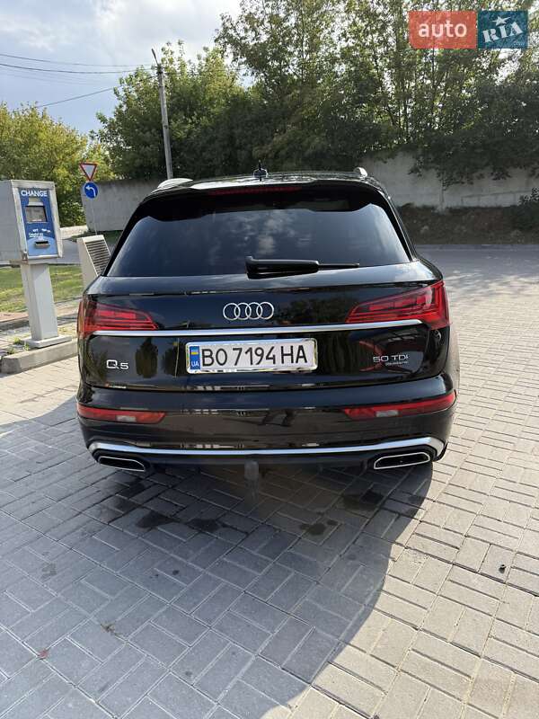 Внедорожник / Кроссовер Audi Q5 2020 в Тернополе