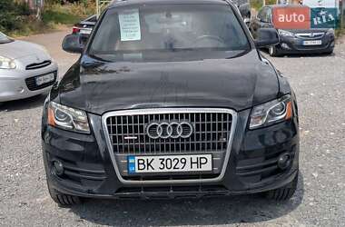 Внедорожник / Кроссовер Audi Q5 2012 в 