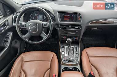 Внедорожник / Кроссовер Audi Q5 2012 в 