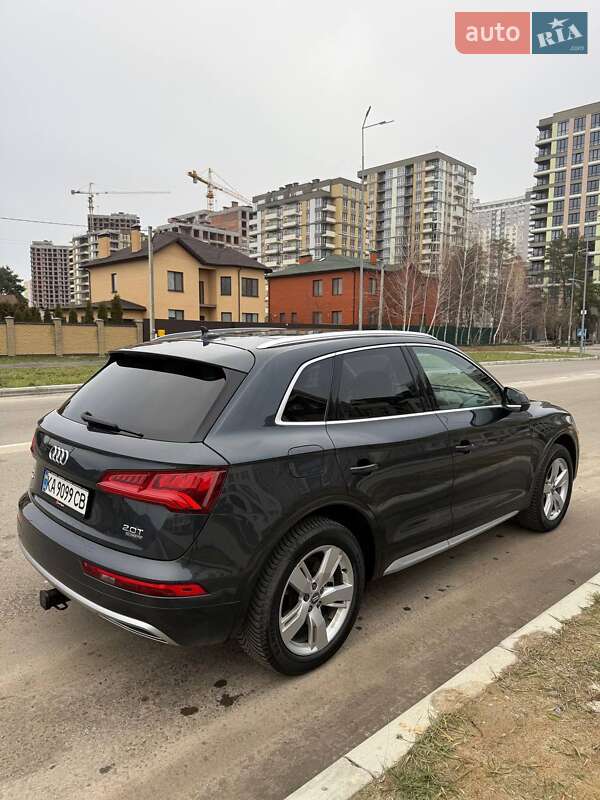 Внедорожник / Кроссовер Audi Q5 2018 в Львове