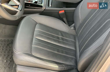 Внедорожник / Кроссовер Audi Q5 2021 в 