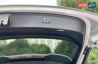 Внедорожник / Кроссовер Audi Q5 2021 в 