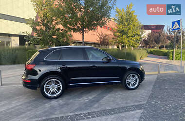 Позашляховик / Кросовер Audi Q5 2016 в Києві