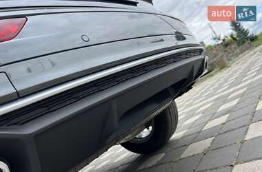 Внедорожник / Кроссовер Audi Q5 2023 в 
