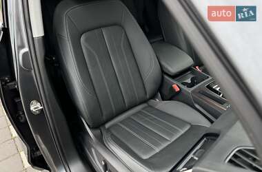 Внедорожник / Кроссовер Audi Q5 2023 в 