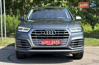 Внедорожник / Кроссовер Audi Q5 2019 в 