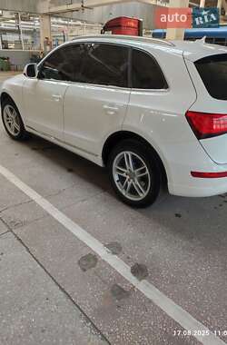 Внедорожник / Кроссовер Audi Q5 2013 в 
