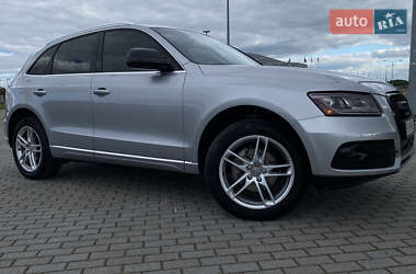 Внедорожник / Кроссовер Audi Q5 2015 в 
