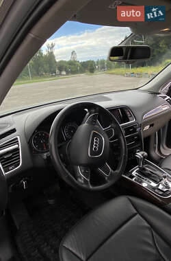 Внедорожник / Кроссовер Audi Q5 2015 в 