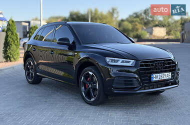 Внедорожник / Кроссовер Audi Q5 2019 в 