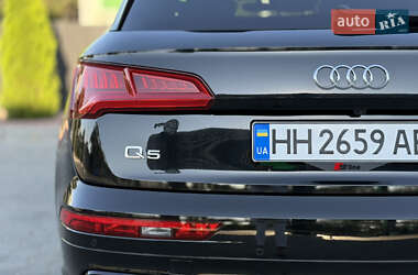 Внедорожник / Кроссовер Audi Q5 2019 в 