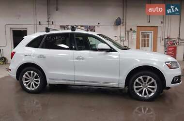 Внедорожник / Кроссовер Audi Q5 2016 в 