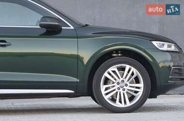 Внедорожник / Кроссовер Audi Q5 2018 в 