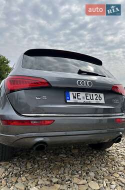 Внедорожник / Кроссовер Audi Q5 2016 в 
