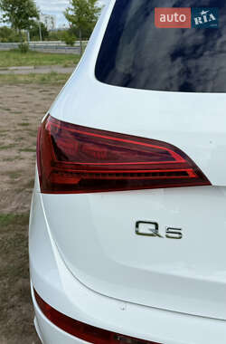 Внедорожник / Кроссовер Audi Q5 2014 в 