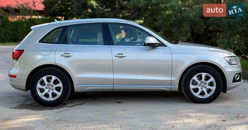 Внедорожник / Кроссовер Audi Q5 2011 в Виннице