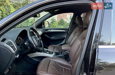 Внедорожник / Кроссовер Audi Q5 2012 в 