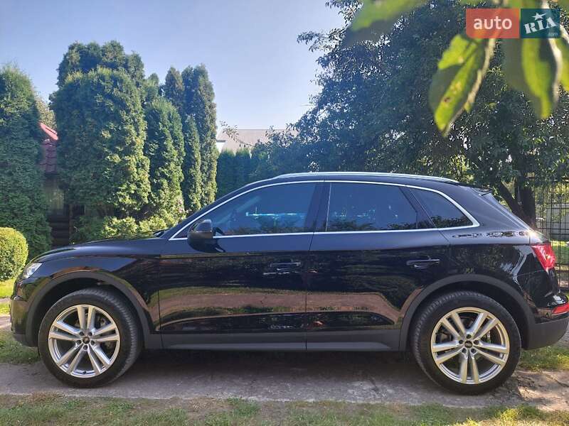 Внедорожник / Кроссовер Audi Q5 2017 в Коломые