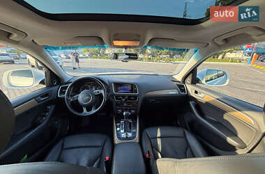 Позашляховик / Кросовер Audi Q5 2015 в 