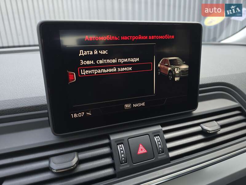 Позашляховик / Кросовер Audi Q5 2018 в Луцьку