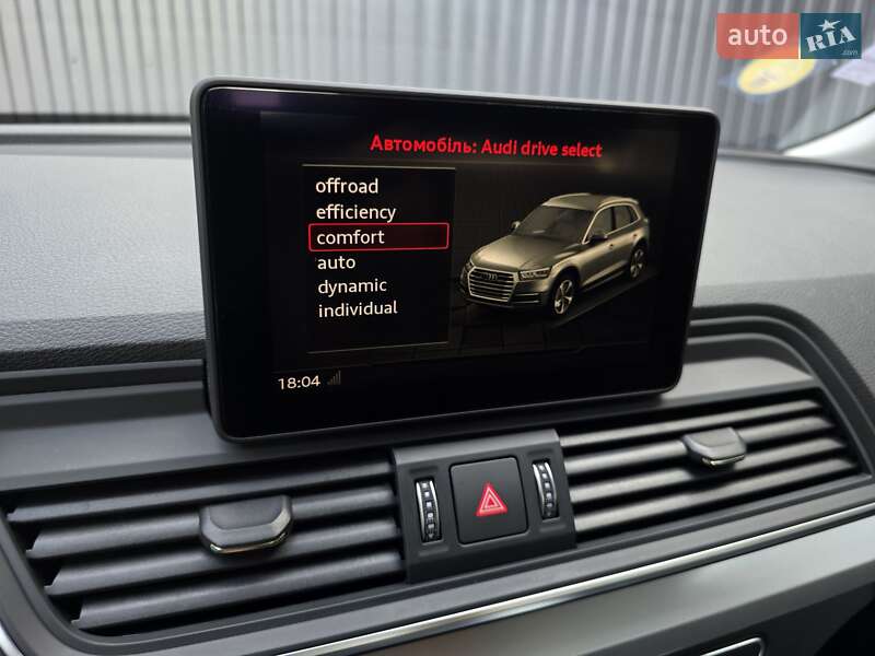 Позашляховик / Кросовер Audi Q5 2018 в Луцьку