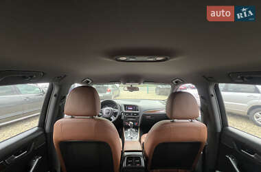 Внедорожник / Кроссовер Audi Q5 2011 в 