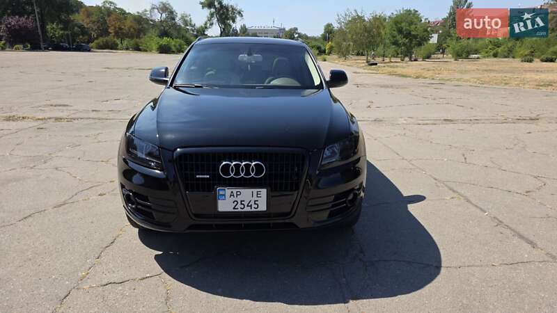 Внедорожник / Кроссовер Audi Q5 2011 в Запорожье